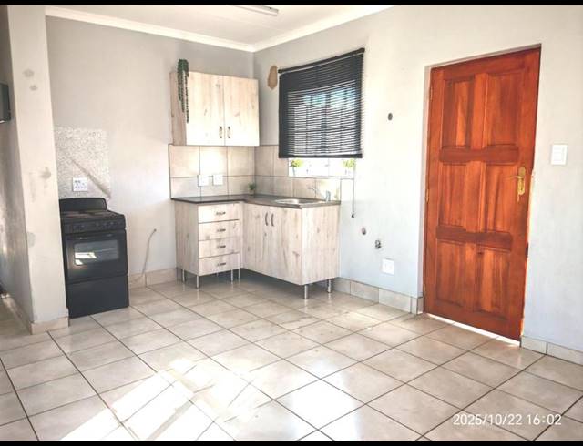 3 BEDROOM PROPERTY TO RENT IN WATERKLOOF EAST